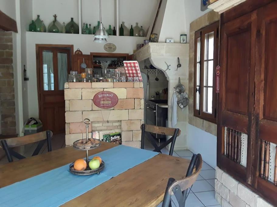 La Suite De Garlone Aujargues Exterior foto