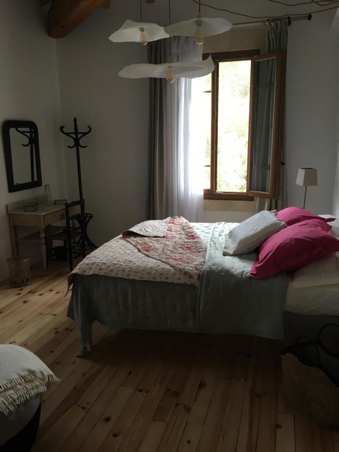 La Suite De Garlone Aujargues Exterior foto
